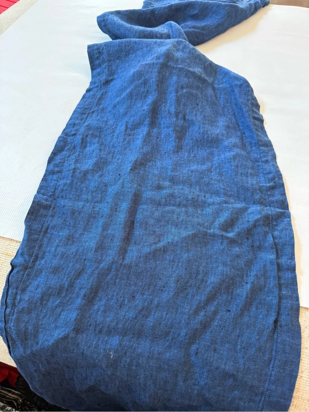 Solino Home Navy Linen Table Runner 86 x 13
